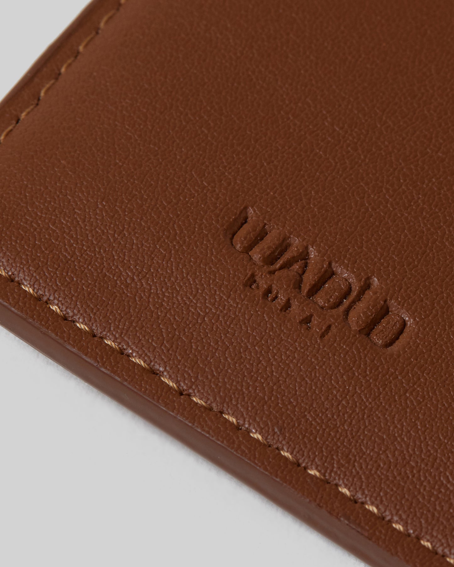 Bifold Camel mini cardholder