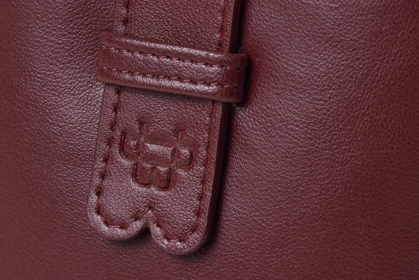 Wadi Maroon Crossbody Phone wallet